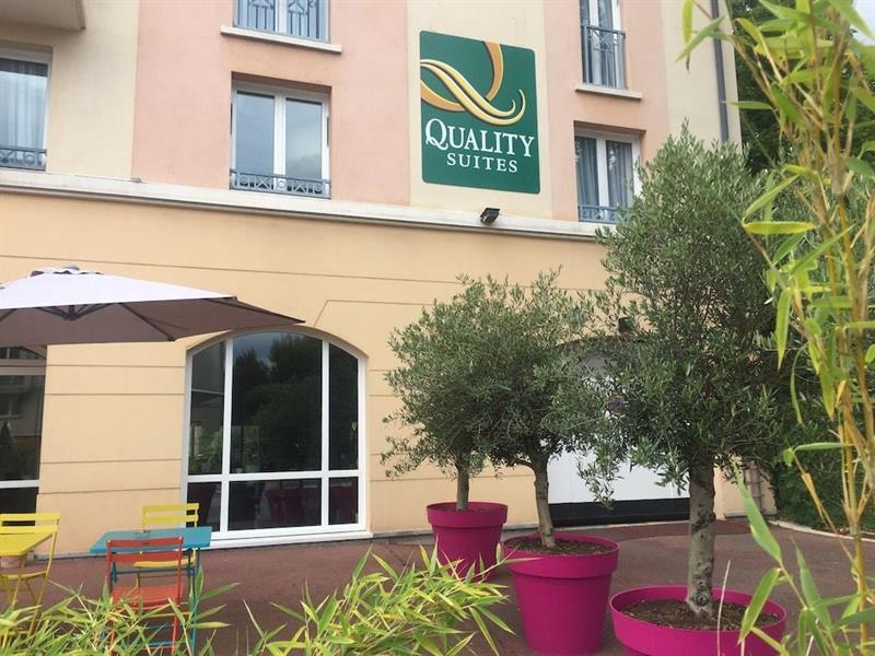 Hotel Quality Suites Maisons-Laffitte Paris Ouest Экстерьер фото